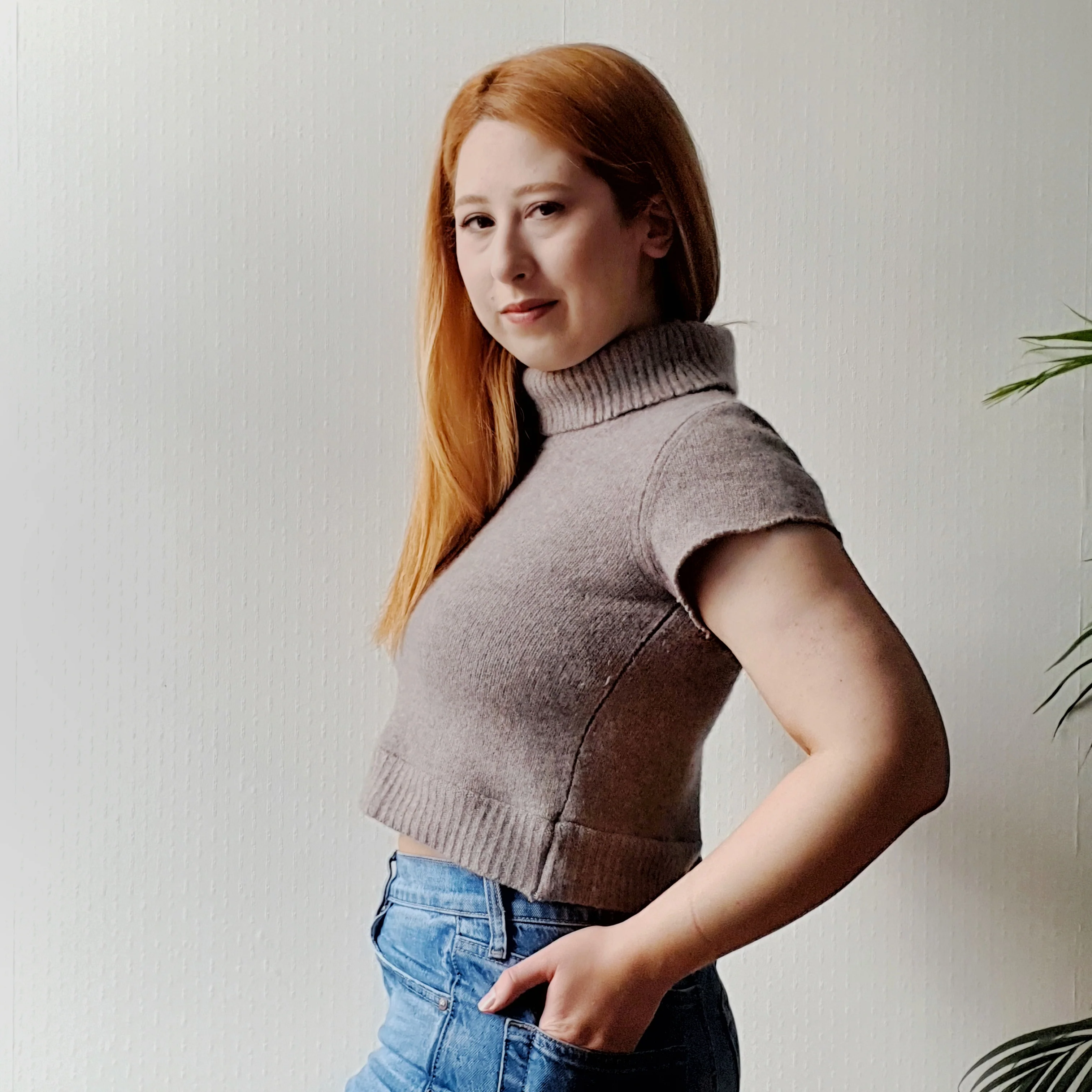Reworked Taupe Cropped Turtneck  - XS/S - Image 3