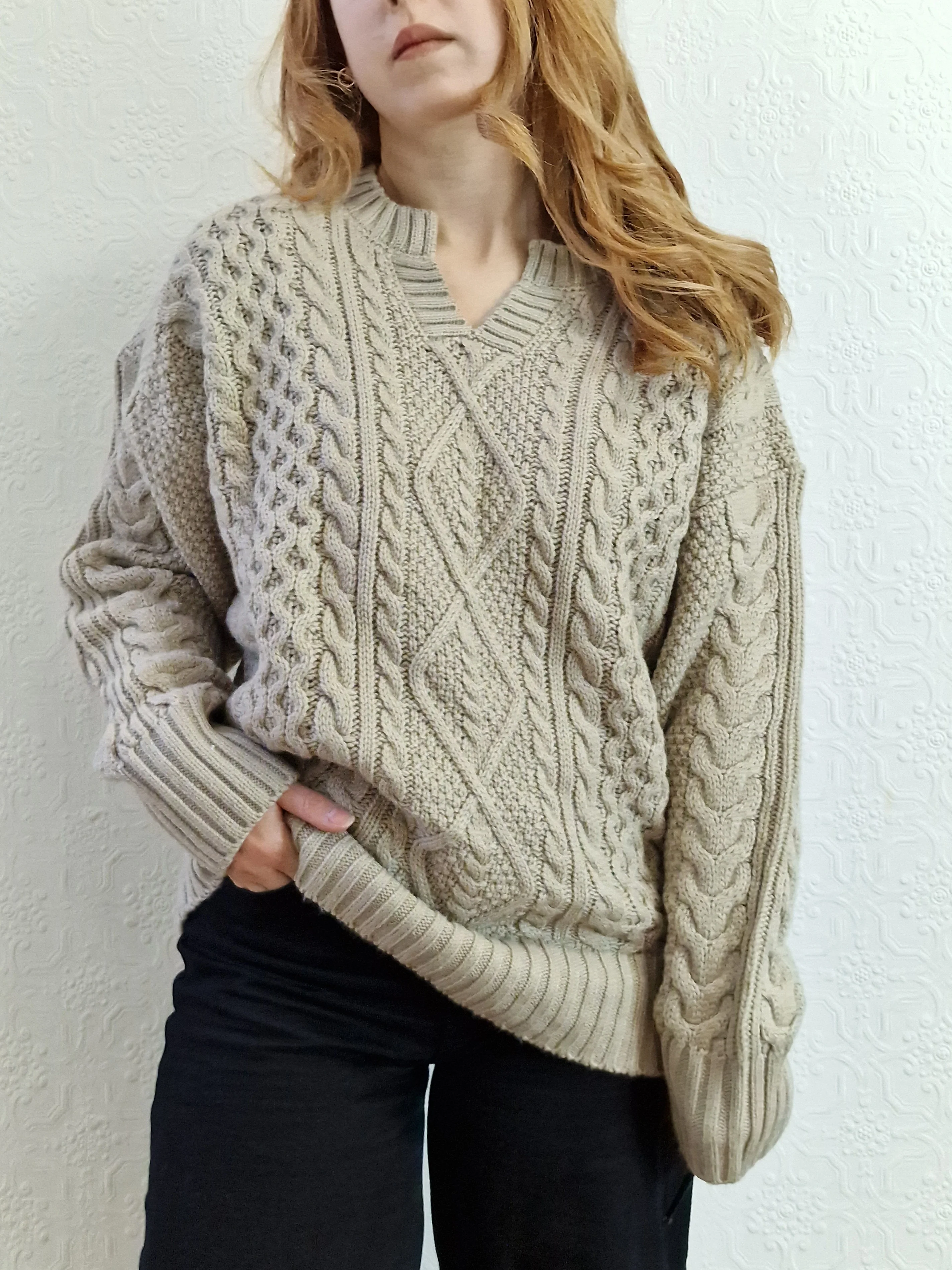 Vintage 90s Beige Grey Cable Knit Aran Jumper with Split Crew Neck - L - Image 3