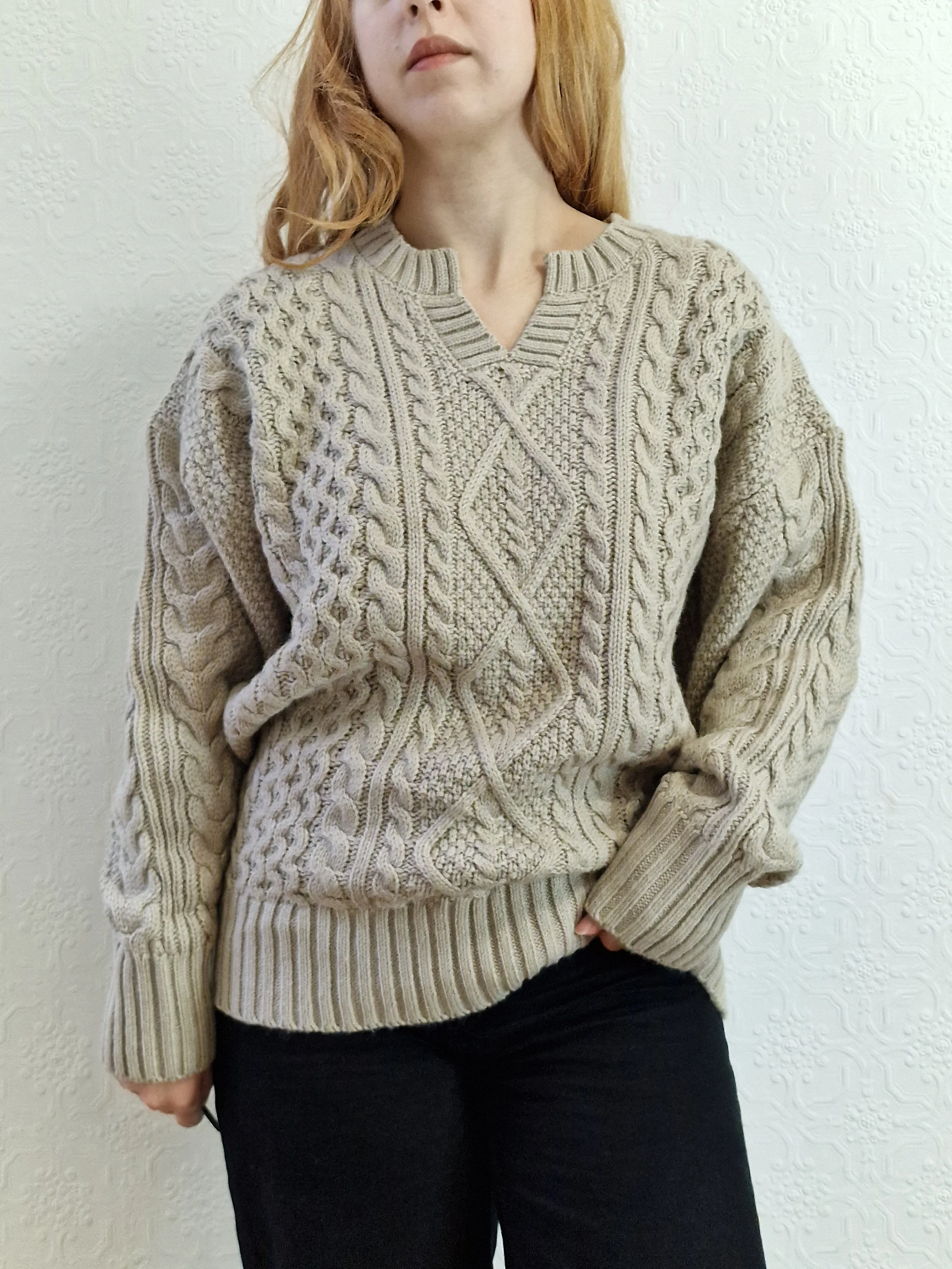 Vintage 90s Beige Grey Cable Knit Aran Jumper with Split Crew Neck - L - Image 5