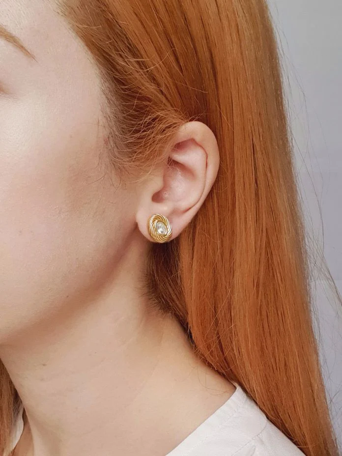 Vintage  Gold Plated Oval Stud Earrings - Image 2