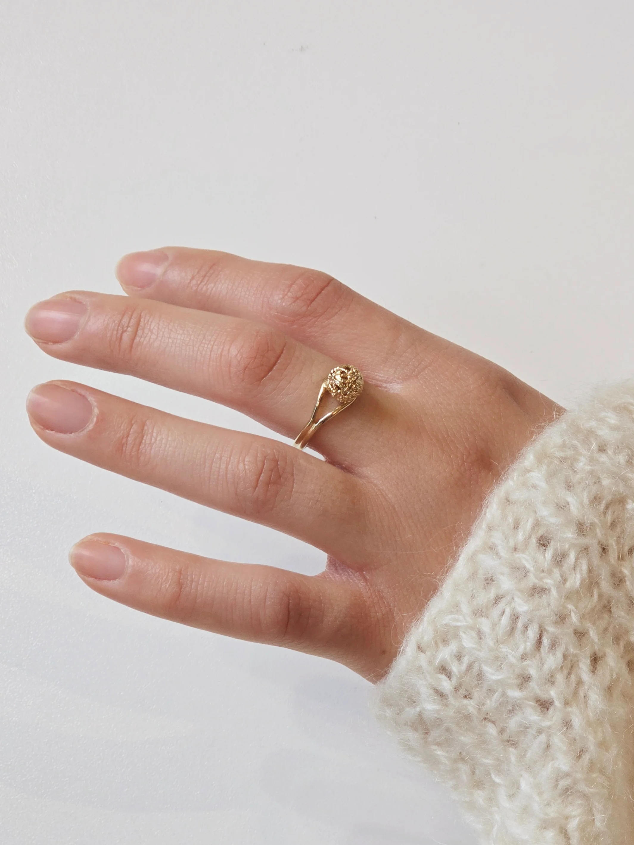 Vintage Gold Plated Ring with Raised Sphere - Image 4